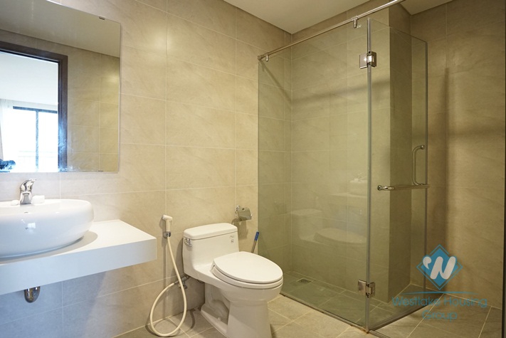 Very nice two bedrooms apartment for rent in Hong Kong tower, Cau Giay district, Ha Noi
